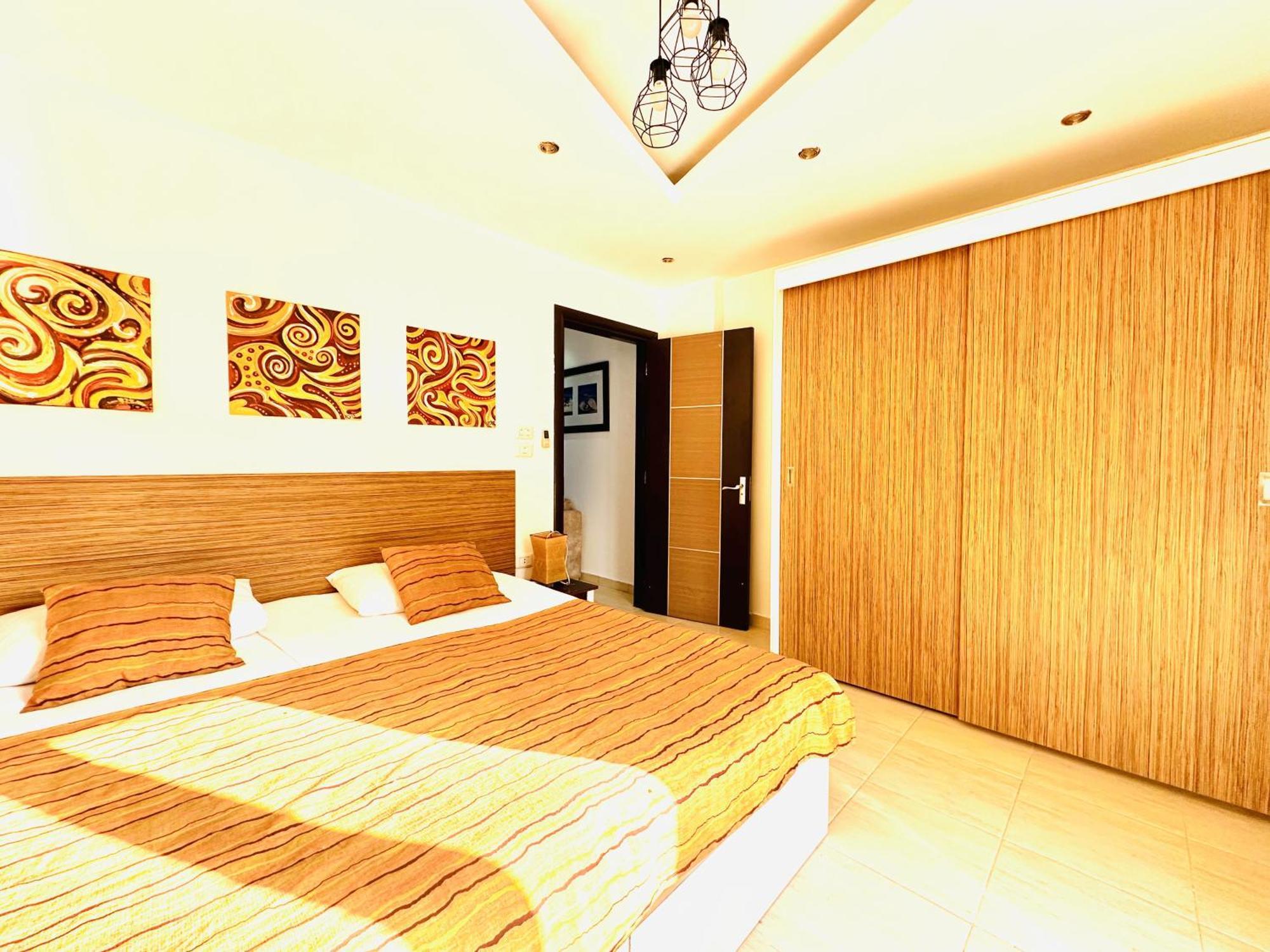 Rita House Sea View. Center Appartement